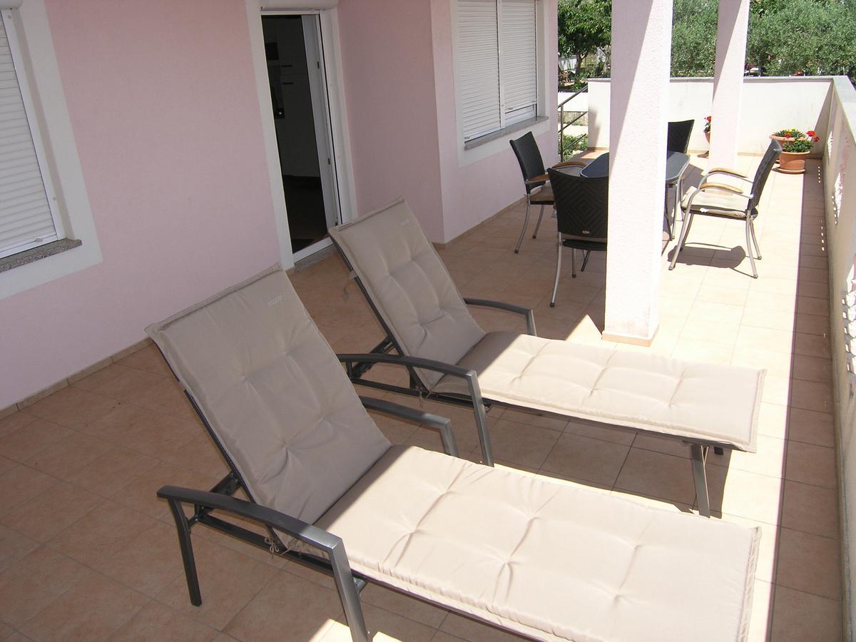 Zahija Apartment Krk Exterior photo